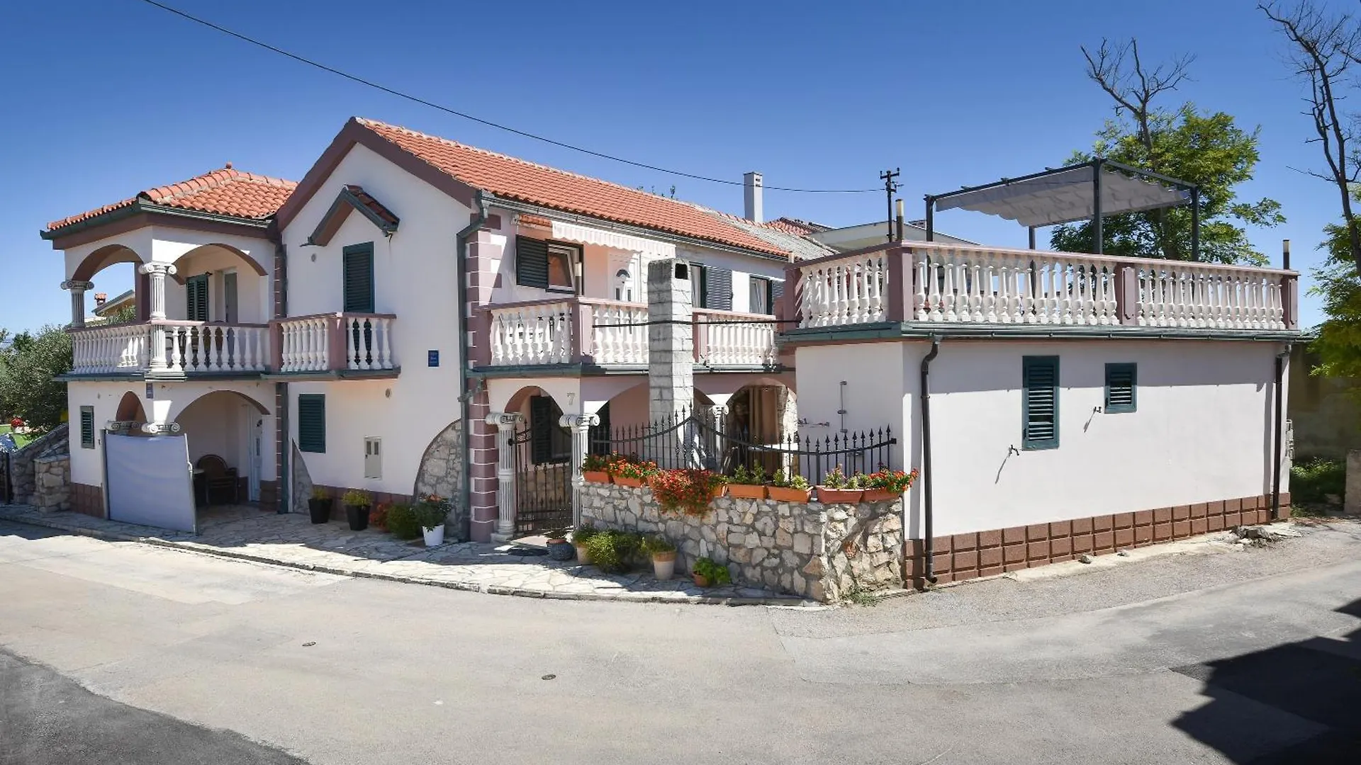 Apartments Ledinko Privlaka
